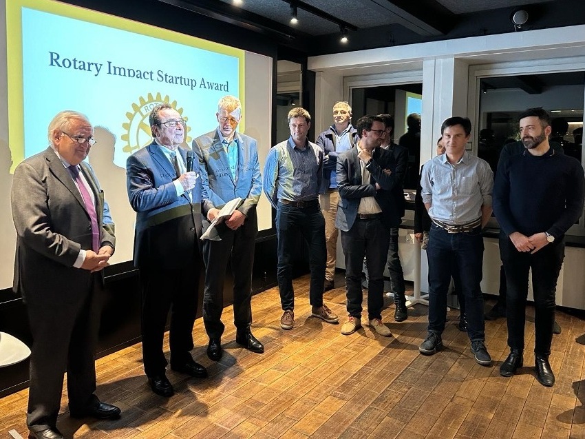 start up award 2024